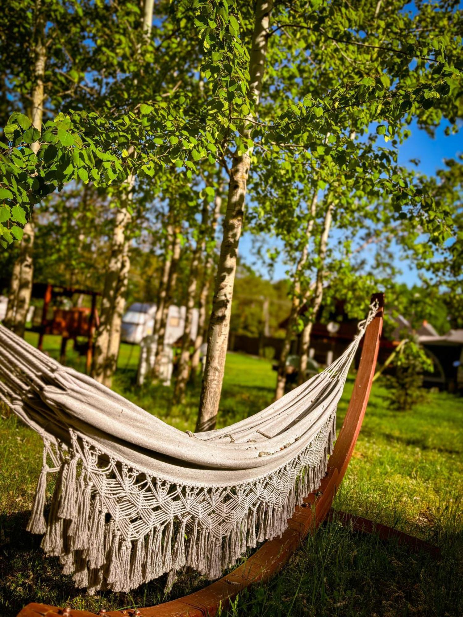 Hotel Glamping Pod Orlem Cedynia Exterior foto
