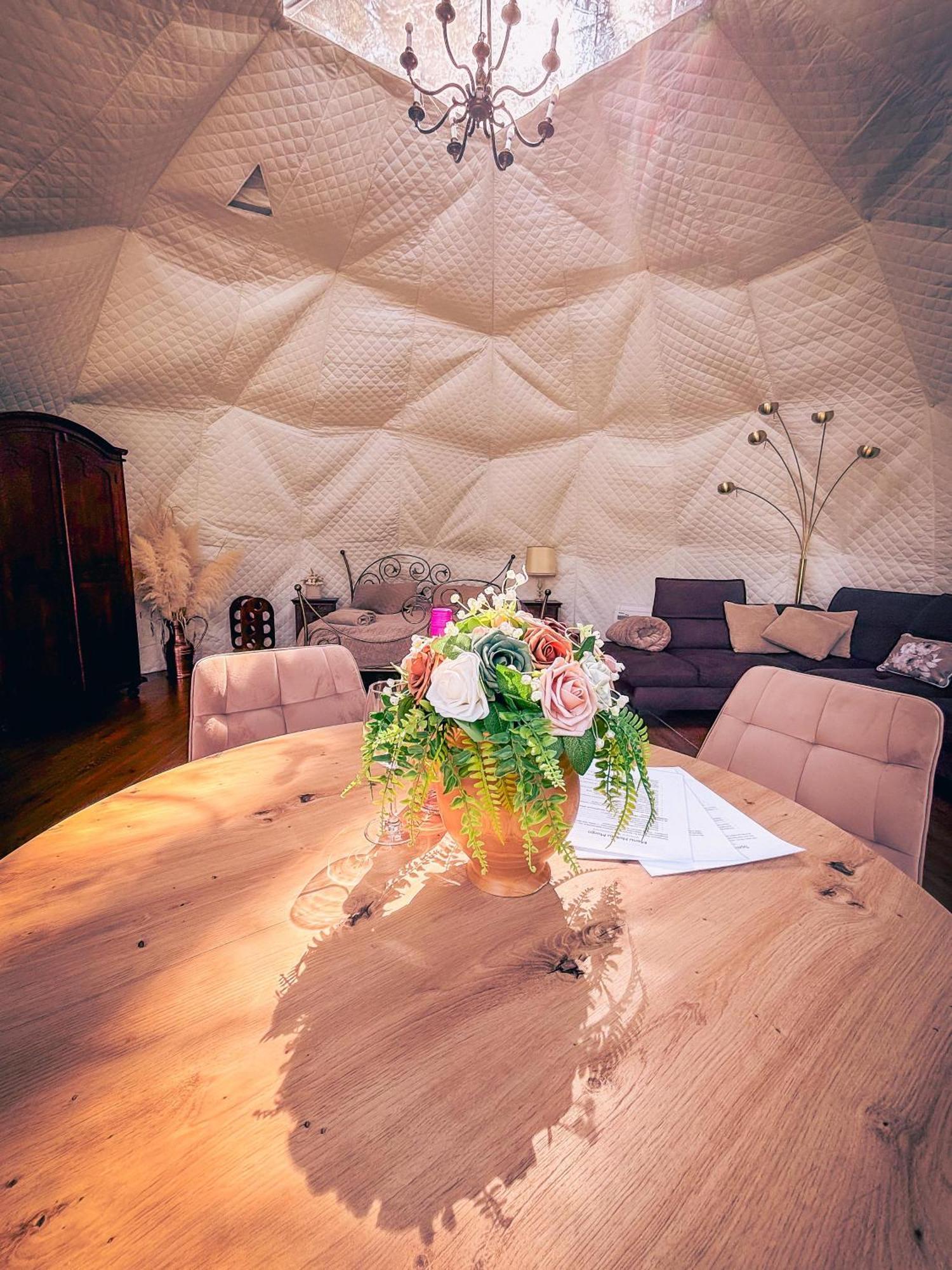Hotel Glamping Pod Orlem Cedynia Exterior foto